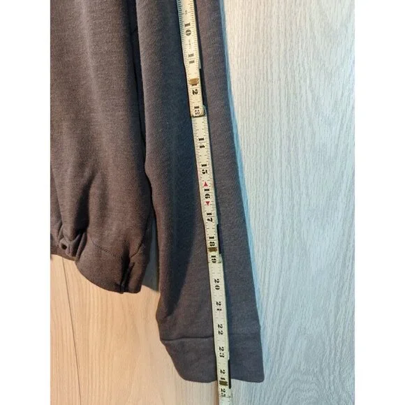 Fabletics Long Sleeve Sweatshirt Women's Gray Lightweight Drawstring Crop Large - Picture 5 of 6